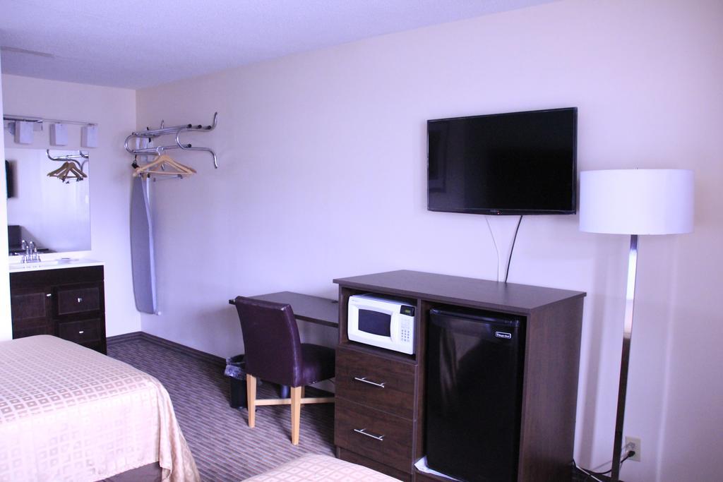 Sterling Inn Near Iag Airport Niagarawatervallen Buitenkant foto
